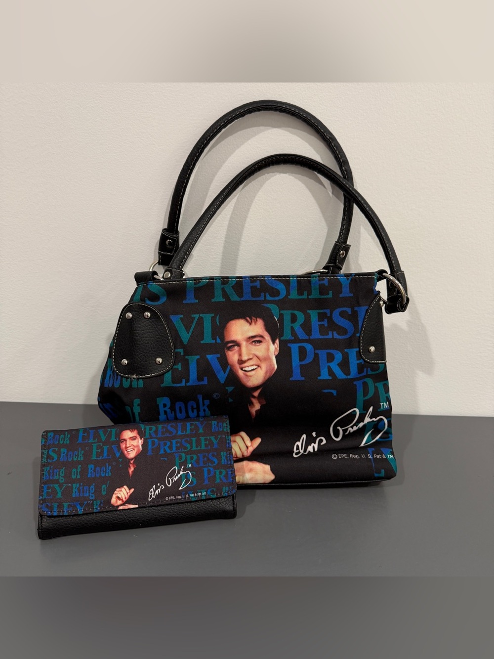 Vintage Elvis Presley King of Rock Handbag Purse and Wallet Set